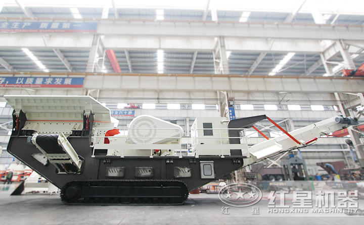 履帶移動建筑垃圾破碎機油電兩用，減少投入